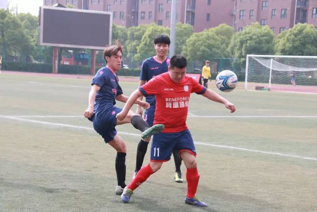TA：伊劳拉符合利物浦很多要求 阿隆索未被认真考虑过